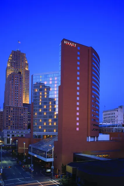 Hyatt Regency Cincinnati - Image 1