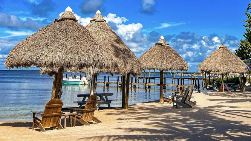 Sunset Cove Beach Resort - Image 1