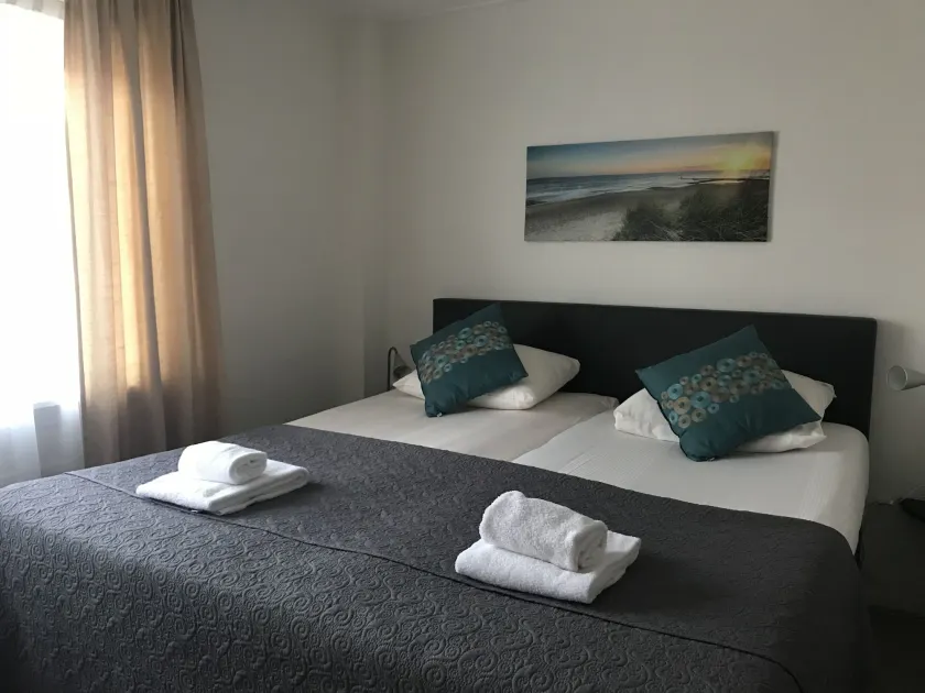 Hotel Valkenhof - Image 1