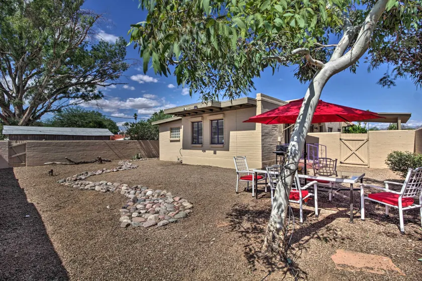 Tranquil Tucson Home w/ Yard - Walk to U of A - Image 1