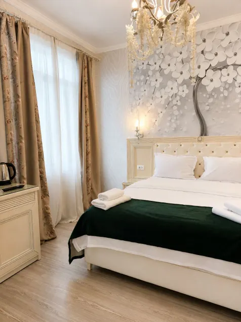 Carol Boutique & SPA - Image 1