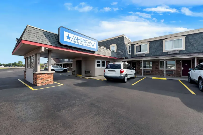 Americas Best Value Inn Marion, OH - Image 1