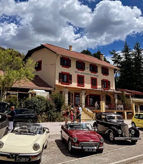 Logis Hotel de l'Artuby - Image 1