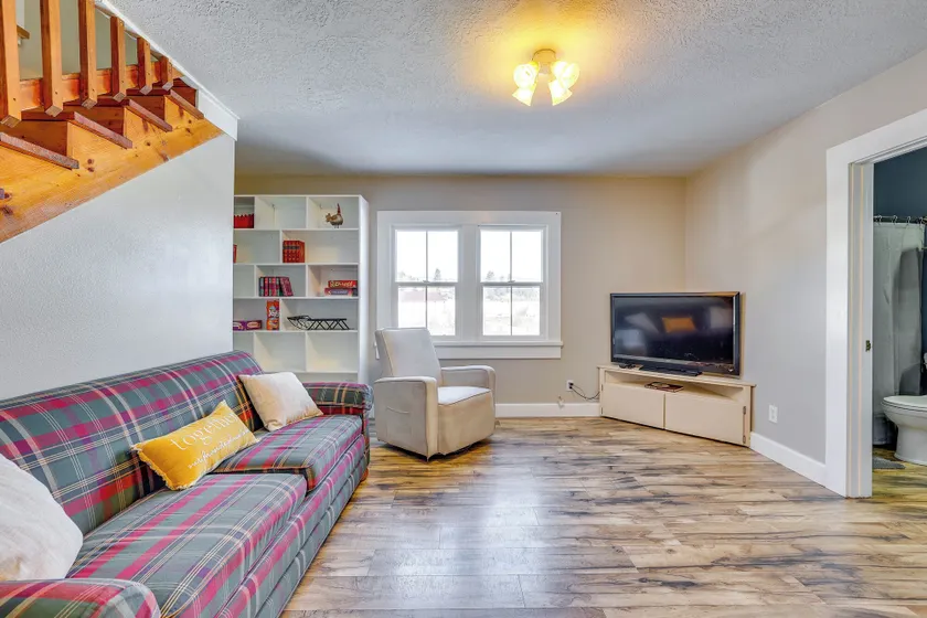 Private Hot Tub & Mtn Views: Garden Valley Apt! - Image 1