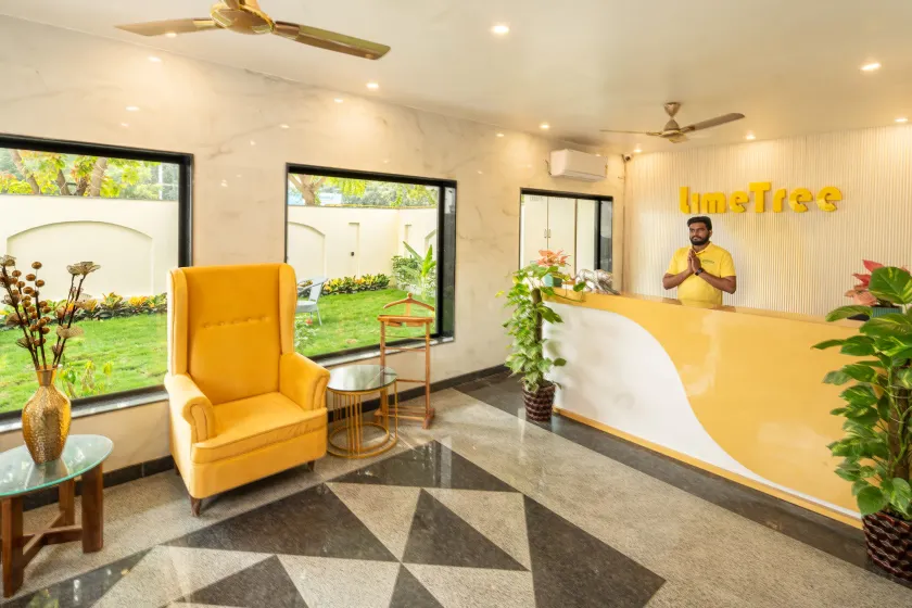 Lime Tree Hotel & One Bed Room Serviced Apartment Nearby Noida Sector 50 Metro & Medanta Hospital with Party Venue - Image 1