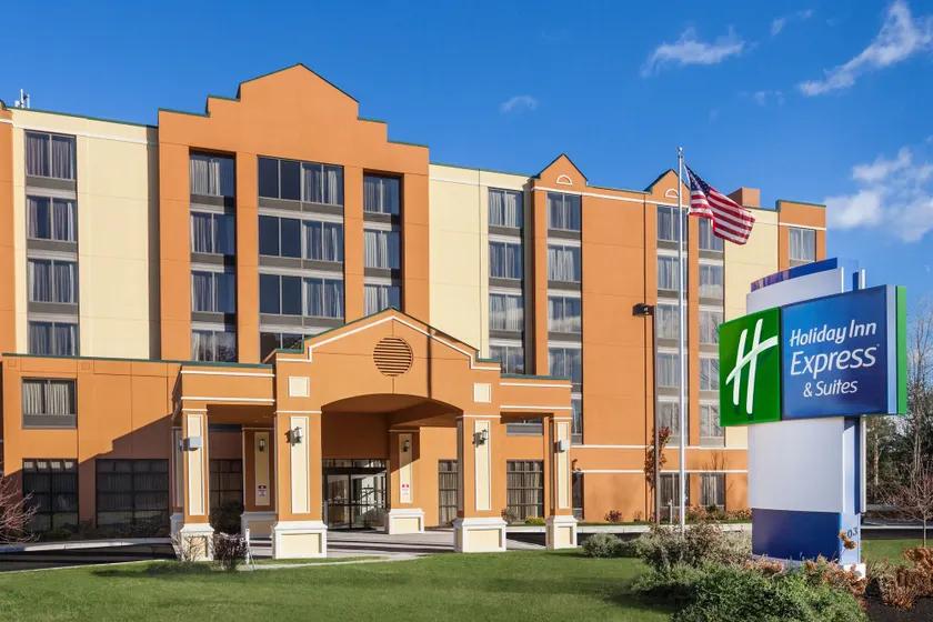 Holiday Inn Express South Portland by IHG - Image 1