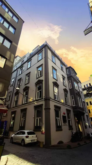 The Independent Hotel Taksim - Image 1