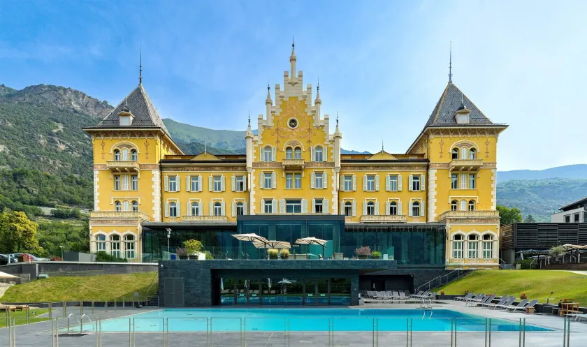 Grand Hotel Billia - Image 1