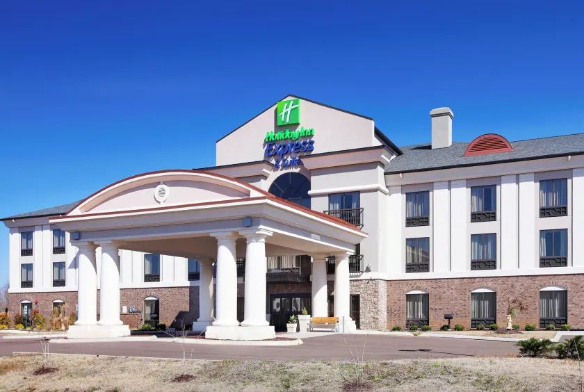 Holiday Inn Express & Suites Covington by IHG - Image 1