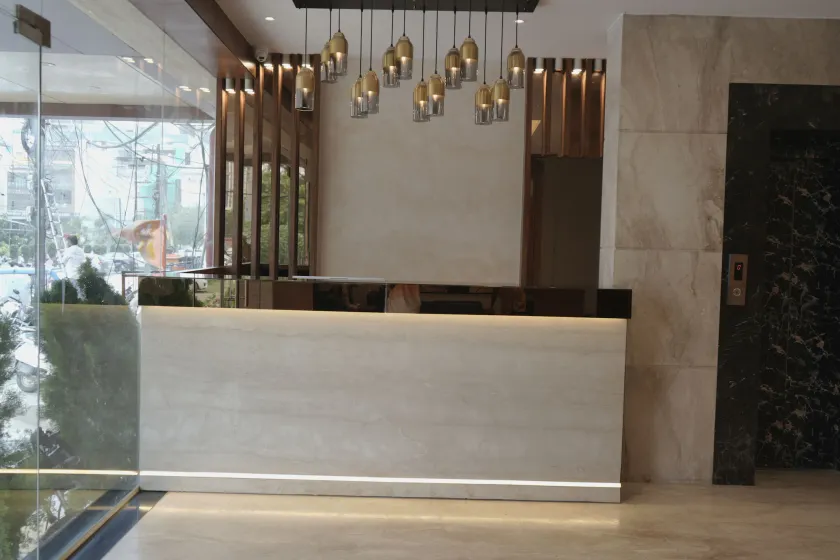 Silvotel Vijaynagar By Bizzgrow Hotels - Image 1