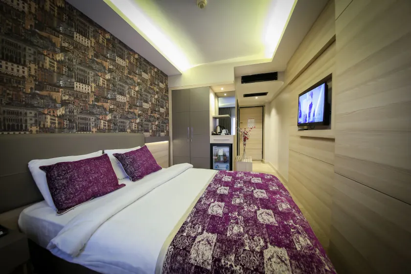 Asya Hotel - Image 1