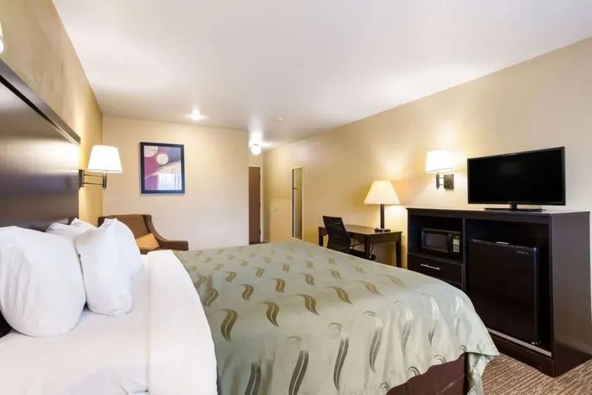 Urban Inn & Suites - Rum