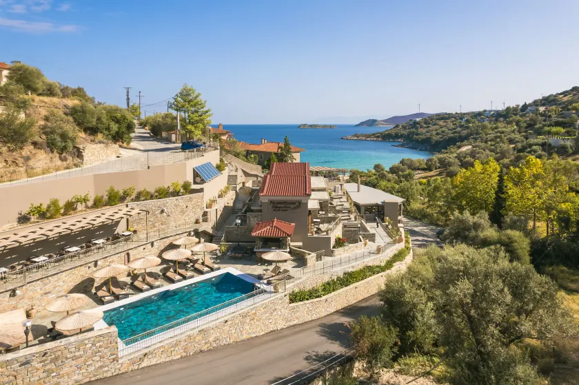 Paramithenio Village Beach Resort & Spa - Image 1