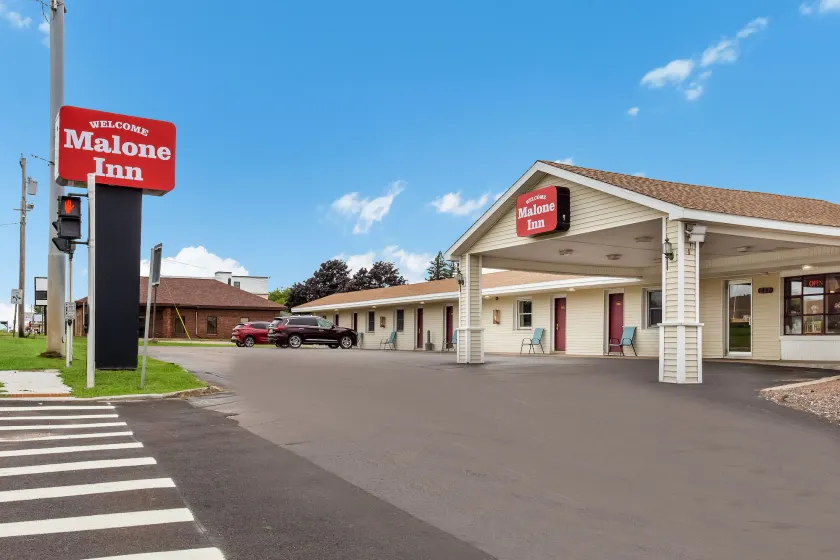 Malone Inn - Image 1