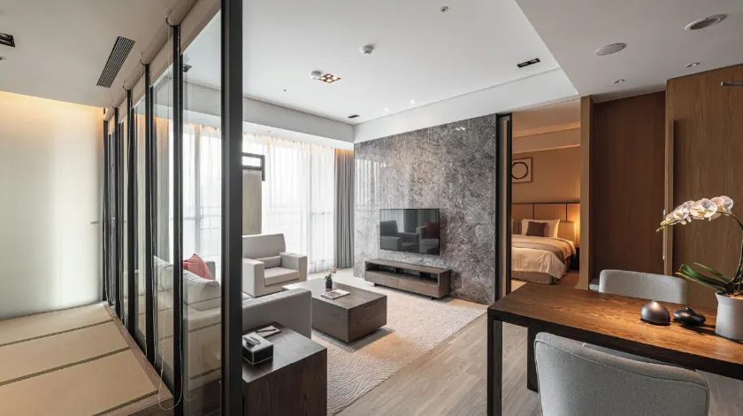 Yun Estate Hotel - Image 1