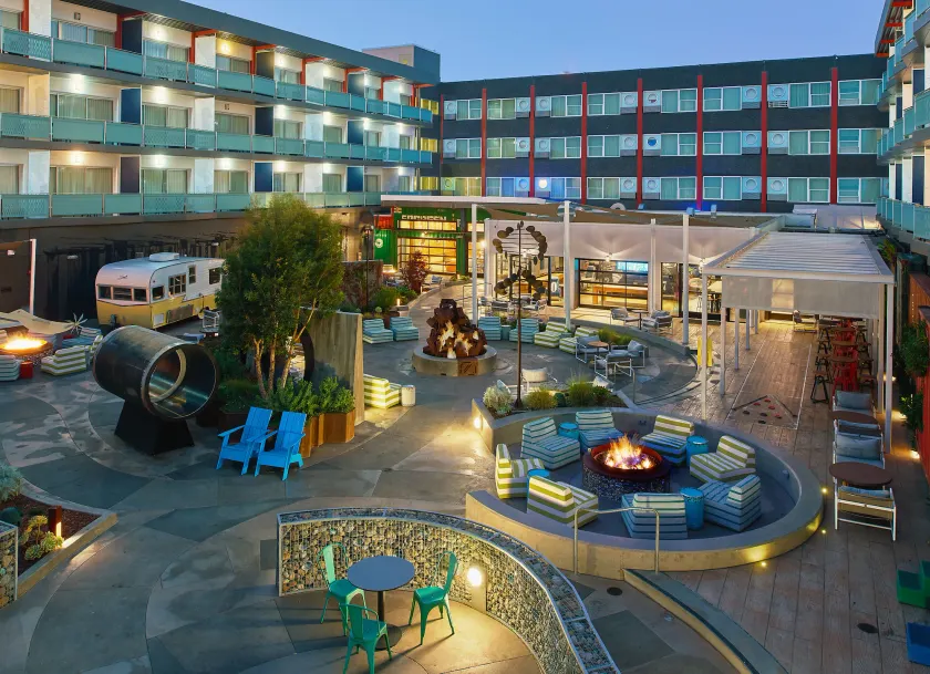 Hotel Zephyr San Francisco - Image 1