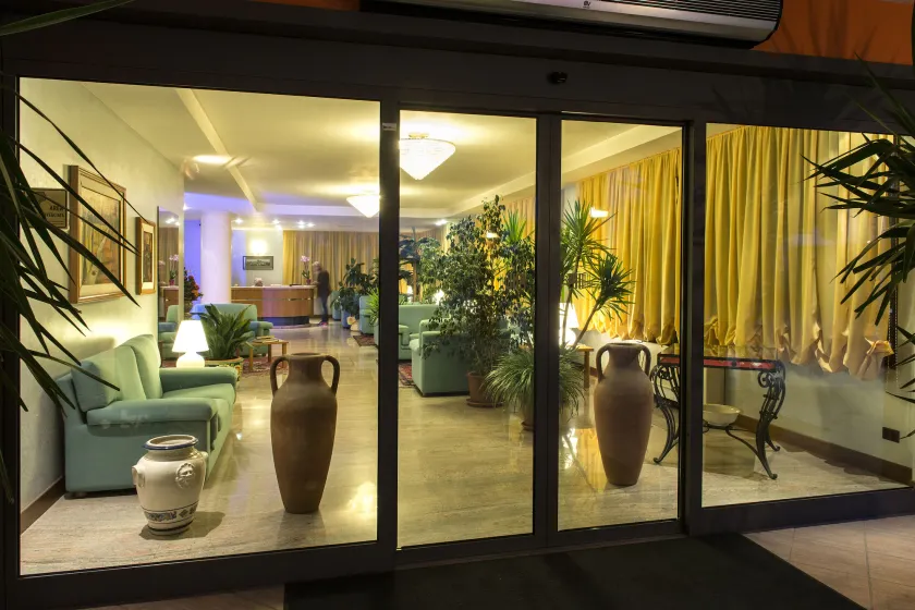 Hotel Torresi - Image 1