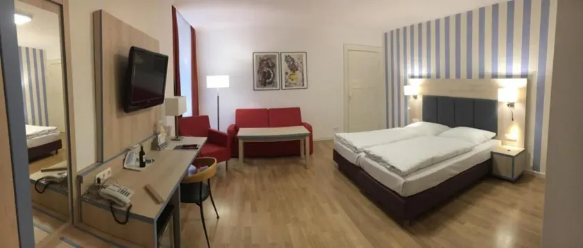 Hotel Hansablick - Image 1