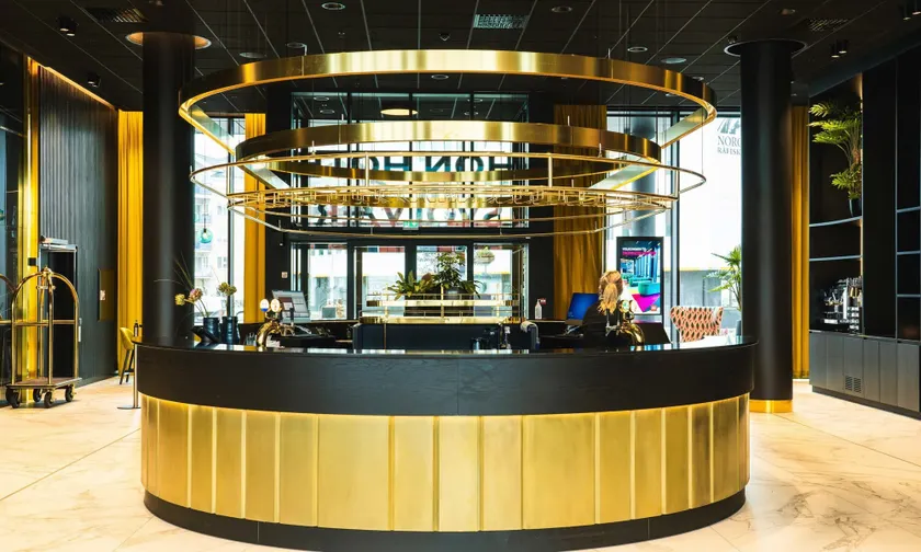 Thon Hotel Svolvær - Image 1