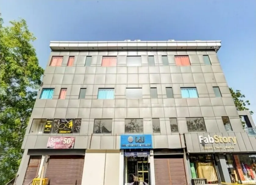 Hotel Mannat - Image 1