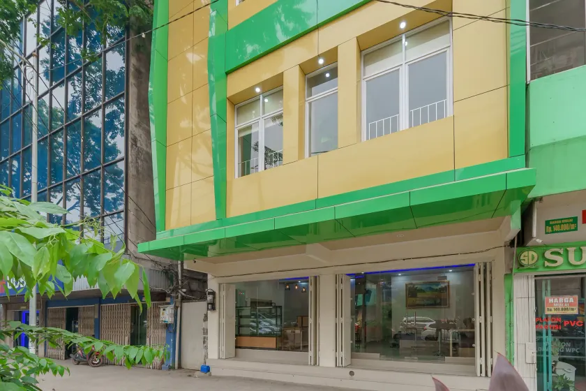 RedDoorz Plus near RS RK Charitas 2 Palembang - Image 1