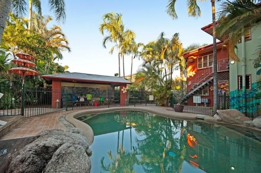 Travellers Oasis - Image 1