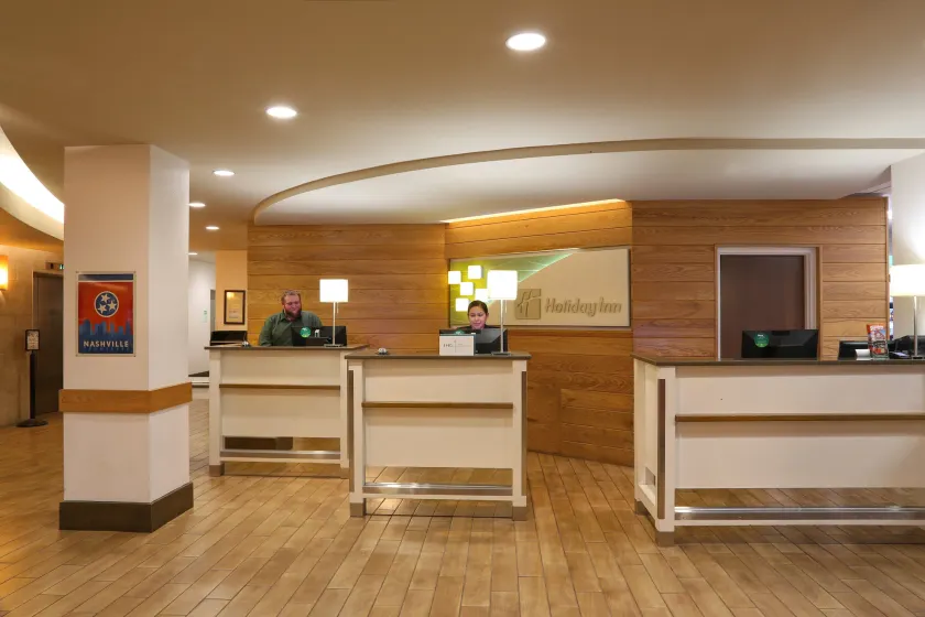 Holiday Inn Nashville - Vanderbilt - Dwtn by IHG - Recepção