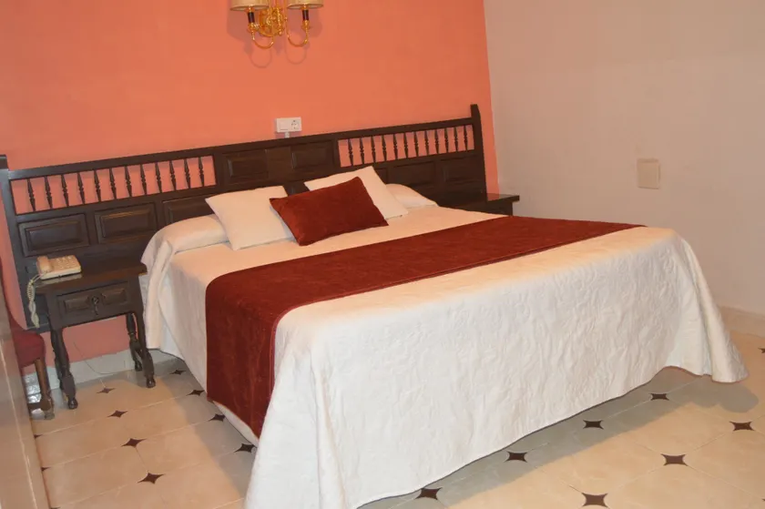 Hostal Residencia Avenida - Image 1