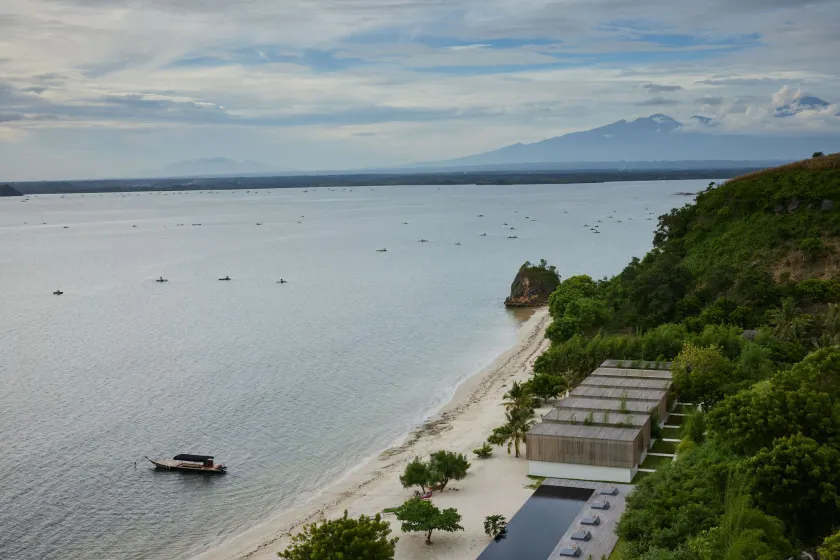 Innit Lombok - Image 1