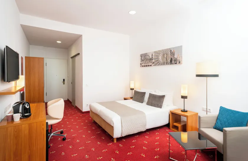 Leonardo Hotel Berlin KU'DAMM - Image 1