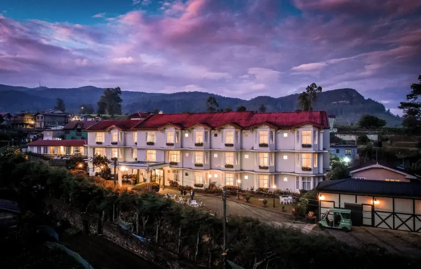 Galway Heights Hotel - Image 1