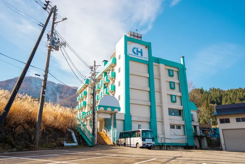 CHENDA INTERNATIONAL HOTEL - Image 1