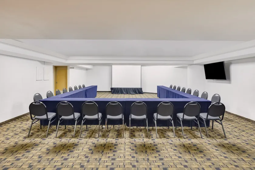 Fiesta Inn Insurgentes Viaducto - Image 1
