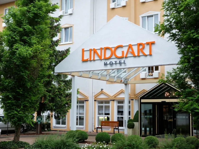 Holiday Inn Minden - Image 1
