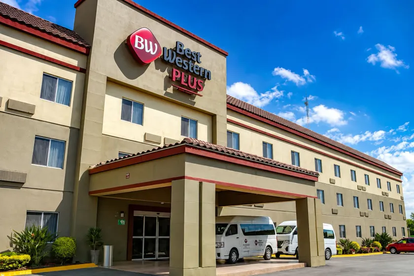Best Western PLUS Monterrey Airport - Image 1