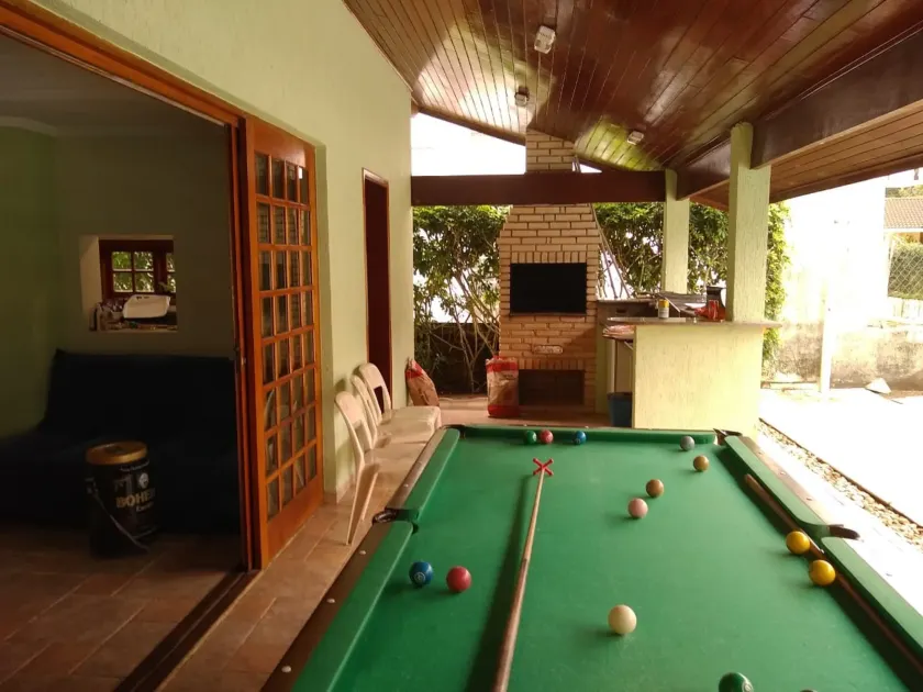 Maison dans un complexe Hanga Roa à Bertioga. Condominium fermé - Image 1