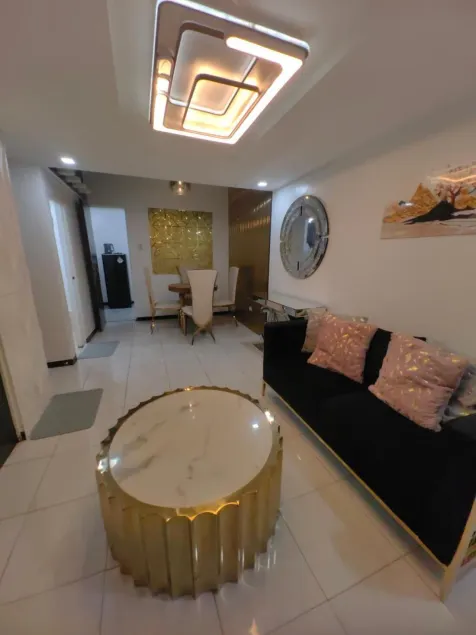 Luna Modern Guesthouse Loft House up and Down - Image 1