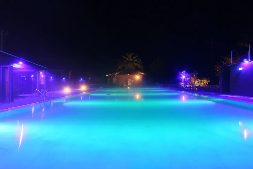 Amis Droles アミドローラ LIBERTY RESORT - Image 1