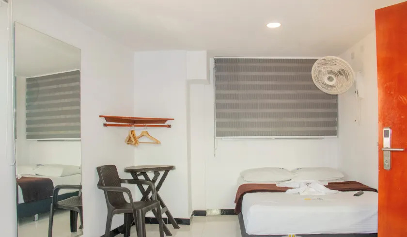 Hotel Plaza Centro Cocorná - Habitación
