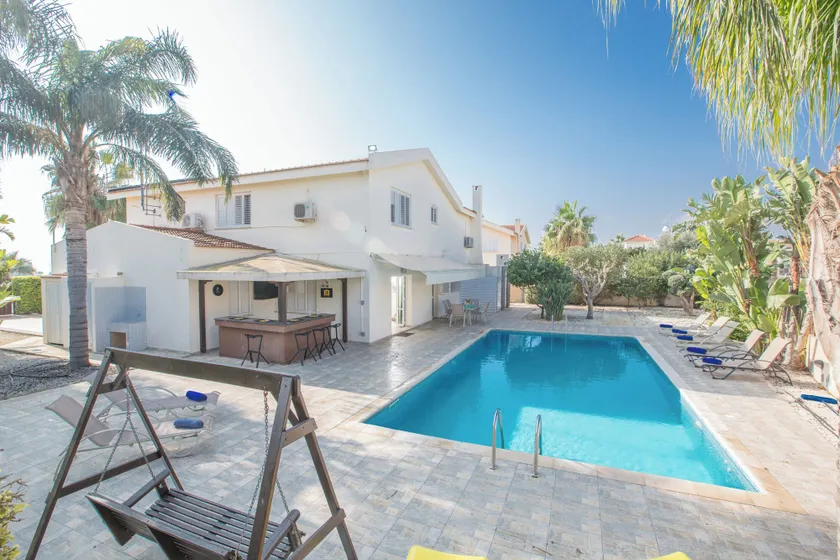 Ayia Napa Holiday Villa At26 - Image 1