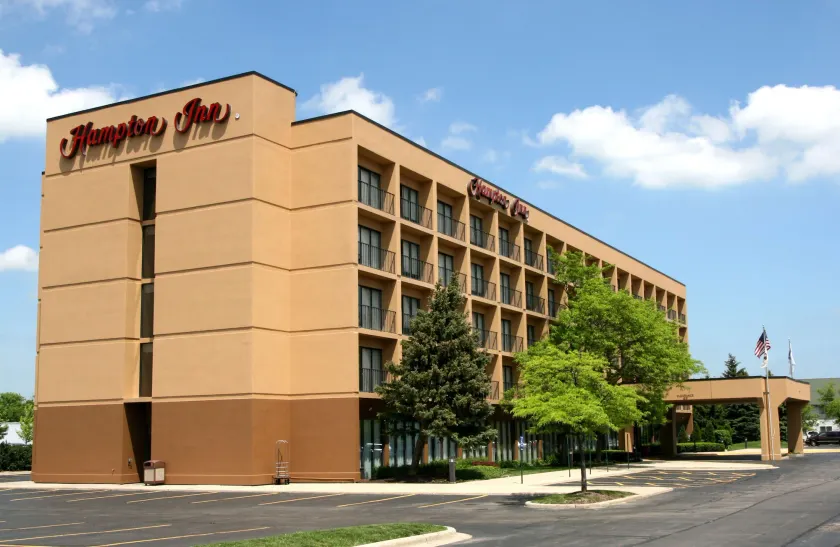 Hampton Inn Chicago - Gurnee - Image 1