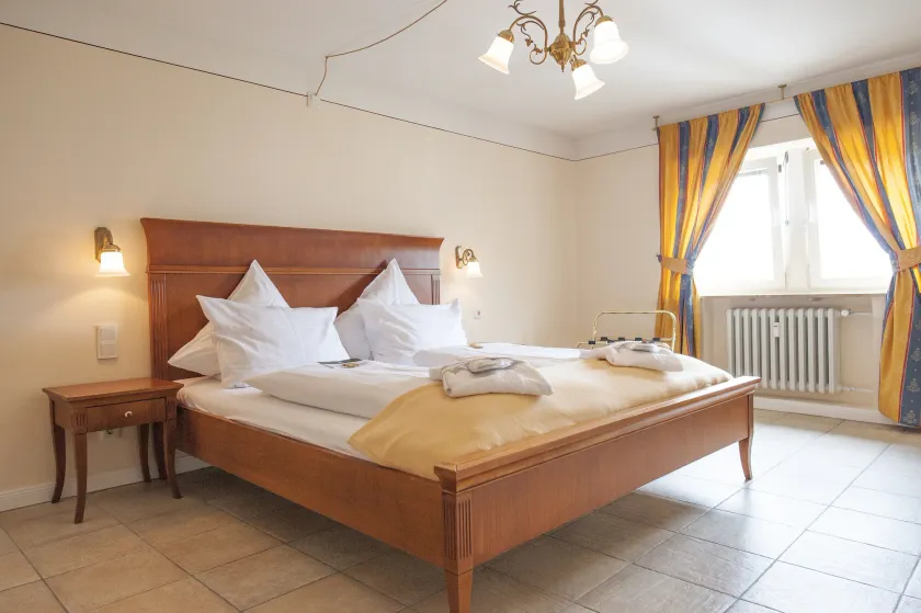 XII Apostel Albergo - Image 1