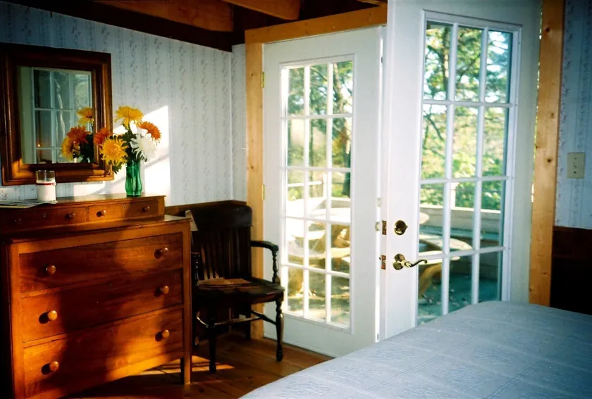 DeHart Cabin - Image 1