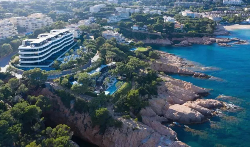Alàbriga Hotel & Spa GL - Image 1