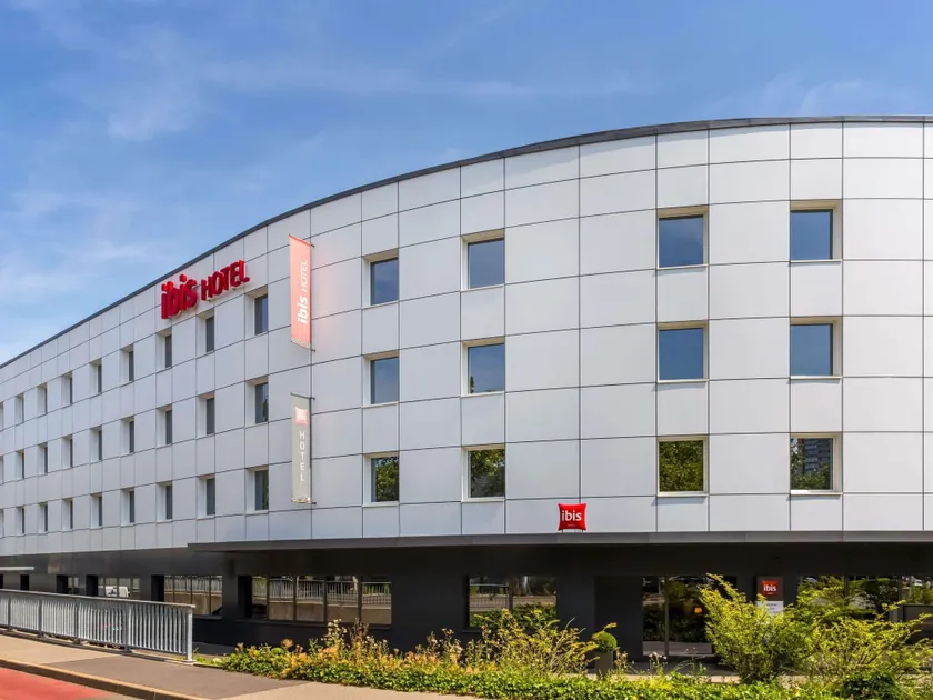ibis Genève Petit Lancy - Image 1