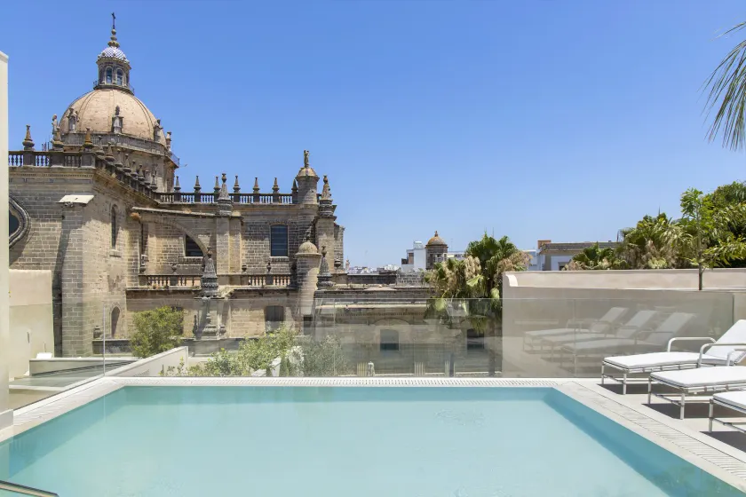 Hotel Bodega Tio Pepe - Image 1