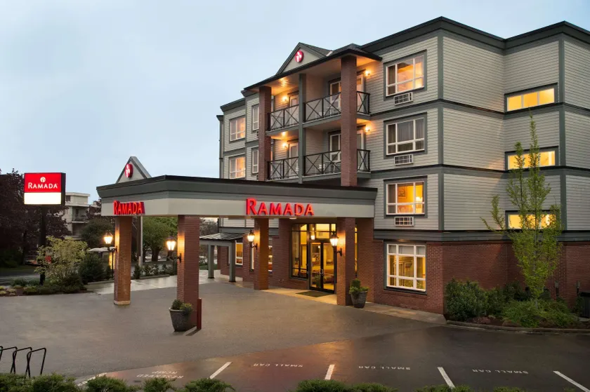 Ramada by Wyndham Nanaimo - Image 1