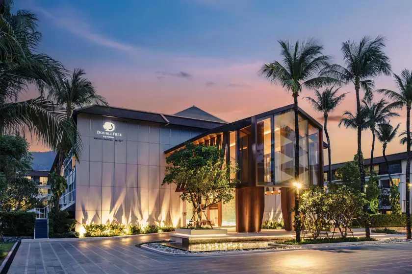 DoubleTree by Hilton Phuket Banthai Resort - Image 1