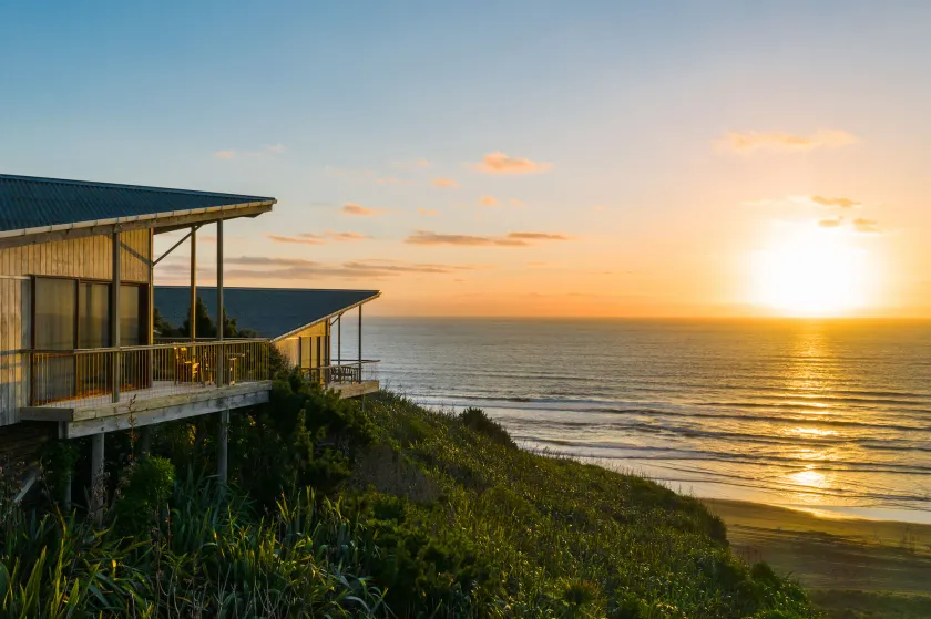 Castaways Resort - Image 1