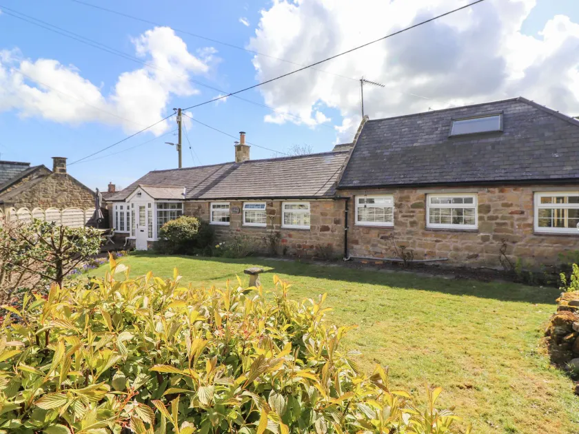 West Farm Cottage - Image 1